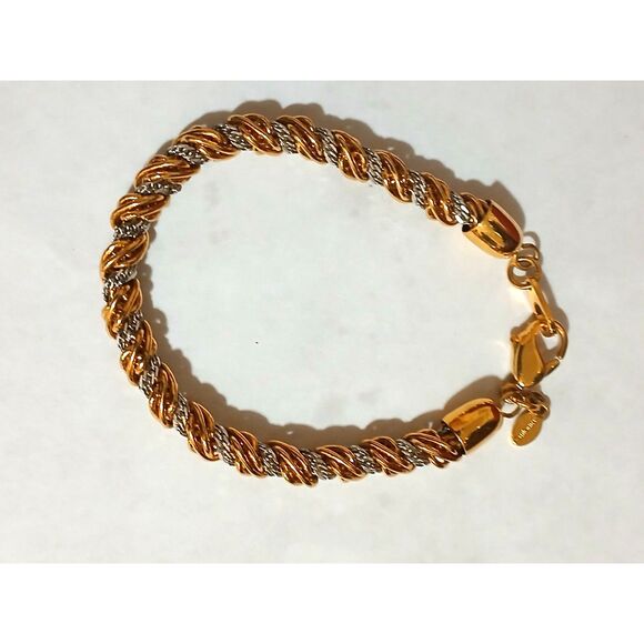 Elegant vintage Monet Gold Silver Tone Rope Twist Bracelet 7.5" Textured Chain - Picture 1 of 3